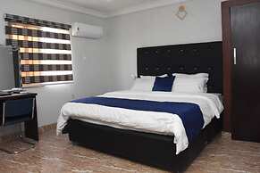 Stunning 3-bed House in Well Secured Estate, Lekki