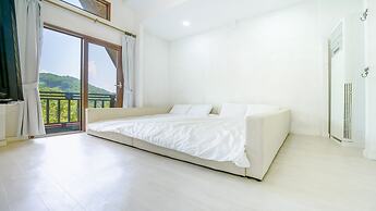 Gapyeong Citrine Pension