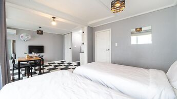 Donghae Donghaeleulkeulida Pension