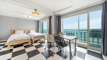 Donghae Donghaeleulkeulida Pension