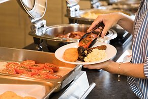 Contour Hotel Katherine