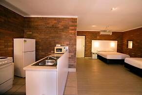 Contour Hotel Katherine