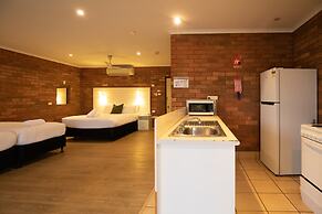 Contour Hotel Katherine