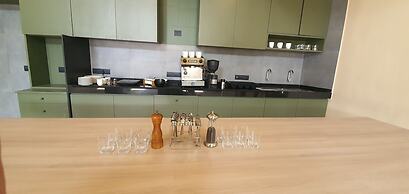 Mayura Aureole Co-living - Hostel