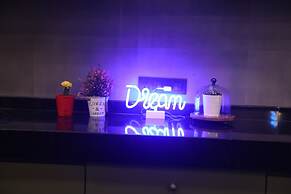 Mayura Aureole Co-living - Hostel