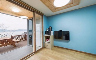 Yeosu The Sea of Counting Stars Pension