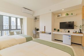 Bainianhui International Apartment