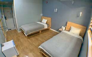 Yeosu Nangman Guest House