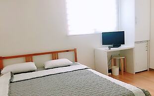 Seoul Sarang Guest House