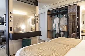 Nivia Born Boutique Hotel