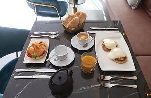 Nivia Born Boutique Hotel