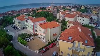 A1 - Modern Luxury apt w. 2 Balconies & sea View