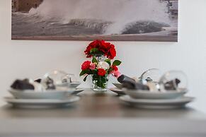 A2 - Modern Luxury apt w. big Balcony, sea View,