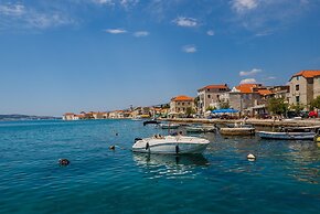 A3 - Modern Luxury apt With Balcony and sea View