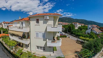 A3 - Modern Luxury apt With Balcony and sea View