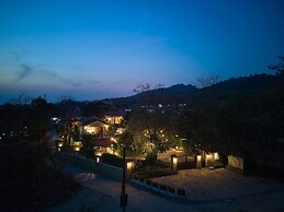 Tree of Life Vanvilas Riveredge