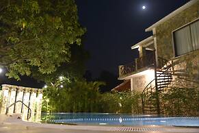 Tree of Life Vanvilas Riveredge