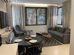 Cozy Apartment in the Heart of Tel Aviv