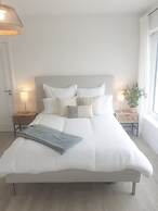 Coastal Apartment With sea Views