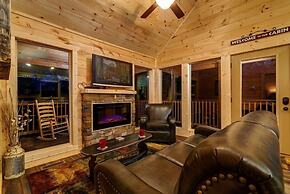 A Cozy Mountain Hideaway - 1 Bedrooms, 1 Baths, Sleeps 4 1 Cabin by Re