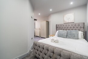 Hotl Aparts Huddersfield Central