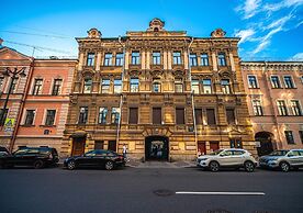 Apartment on Hermitage 3