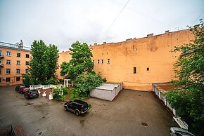 Apartment on Hermitage 3