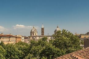 Hotel 77 Seventy-Seven