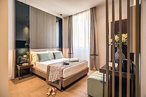 Hotel 77 Seventy-Seven