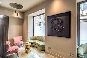 Hotel 77 Seventy-Seven