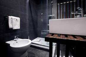 Hotel 77 Seventy-Seven