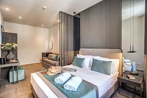 Hotel 77 Seventy-Seven