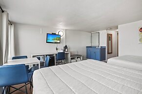 Seagull Beachfront Inn