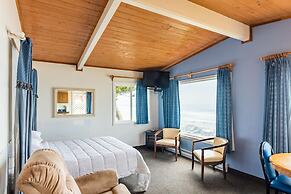 Seagull Beachfront Inn