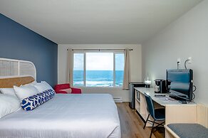 Seagull Beachfront Inn