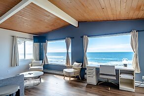 Seagull Beachfront Inn