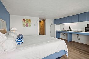 Seagull Beachfront Inn