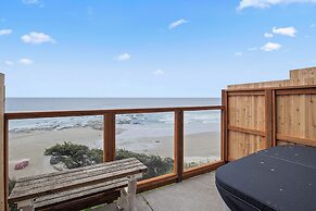 Seagull Beachfront Inn