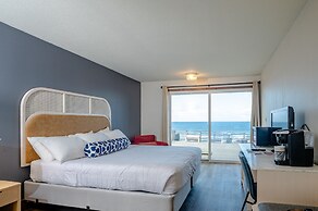 Seagull Beachfront Inn