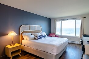 Seagull Beachfront Inn