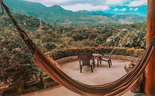 Moon Wind Tayrona Hostel by Rotamundos