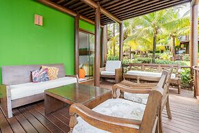 IT15 - Lindo Bangalô Vista Mar -Itacimirim