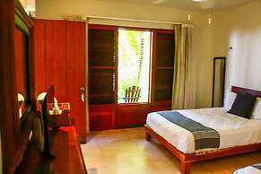 Delos Luxury 9 Bedroom near Chicxulub