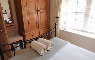 Atholl Rd Self Catering - 131