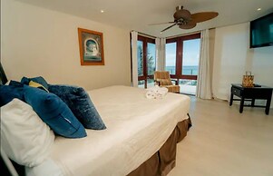 Beachside Getaway Suites