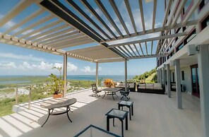 Beachside Getaway Suites