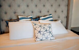 Beachside Getaway Suites