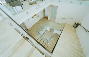 Beachside Getaway Suites