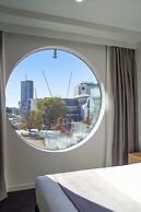 Christchurch City Hotel