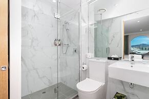 Christchurch City Hotel